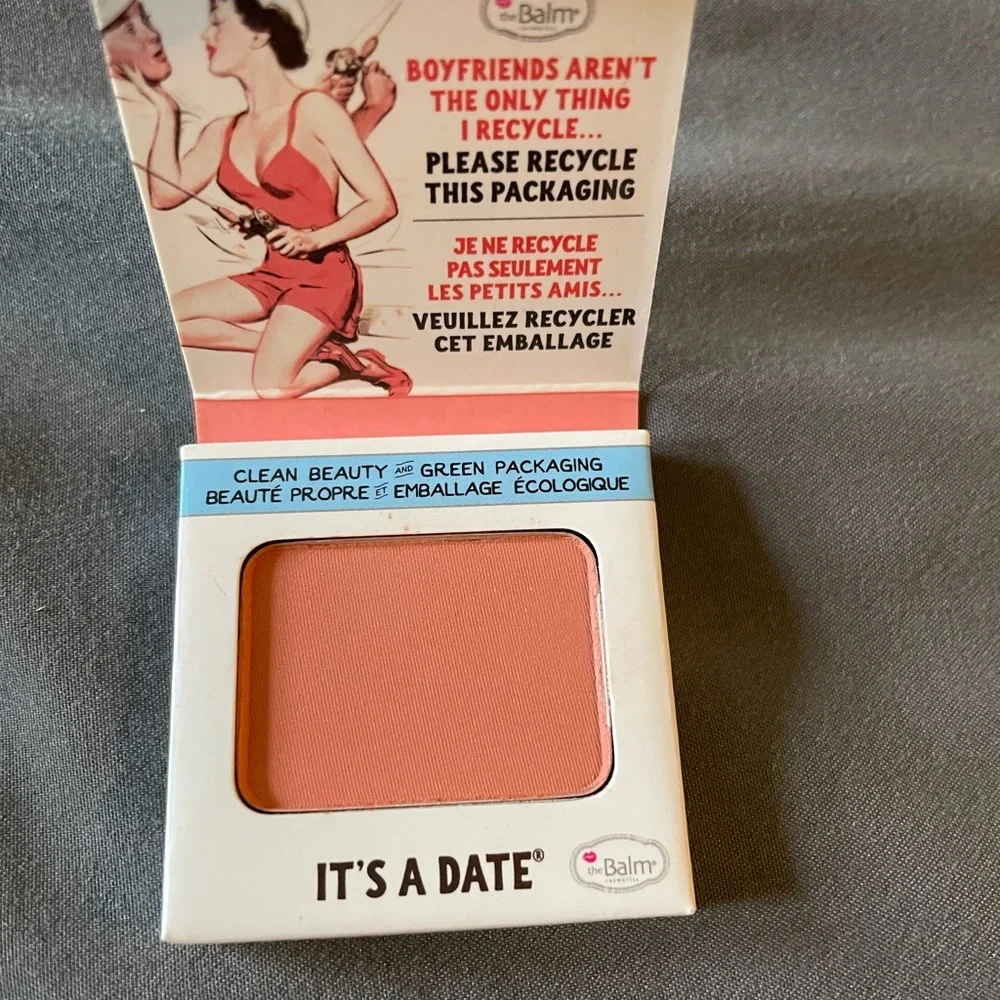 NIB TheBalm blush mini, It’s a Date